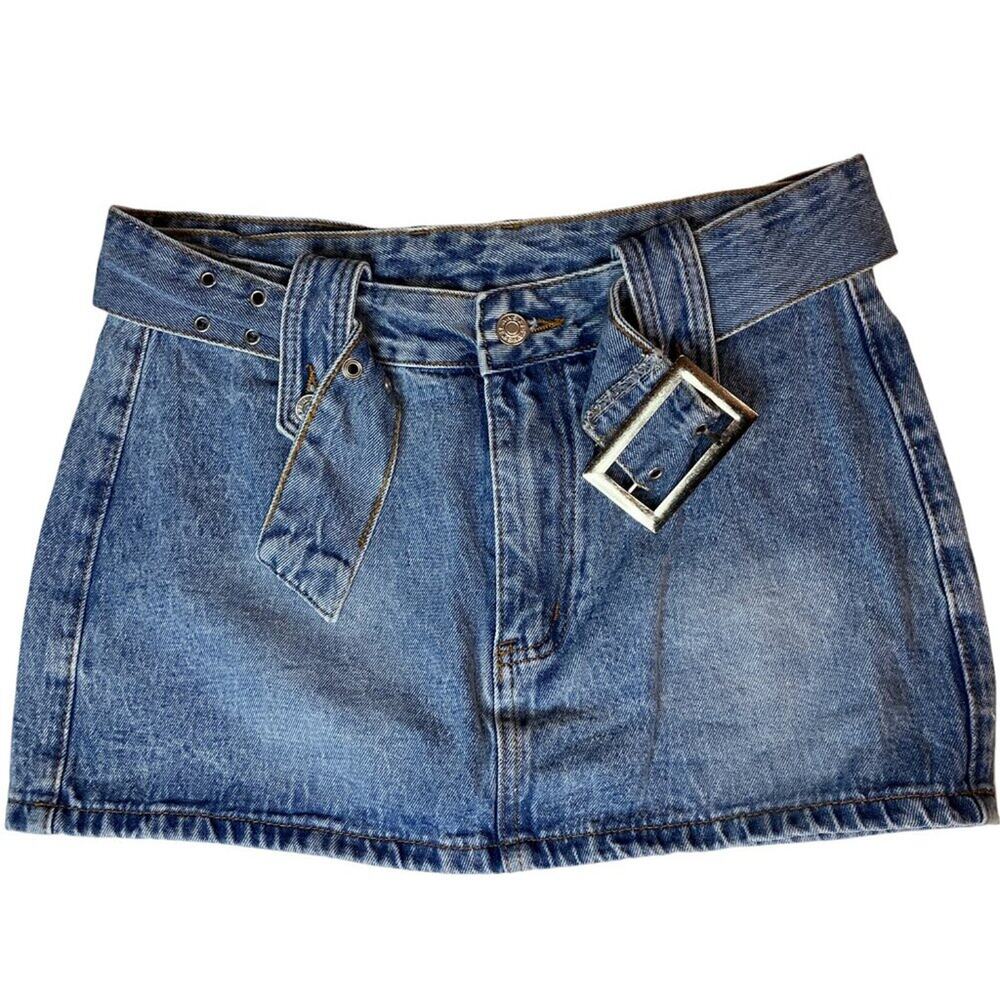 ICON Buckled Belt Denim Mini Skirt By SHEIN (S 4-6)